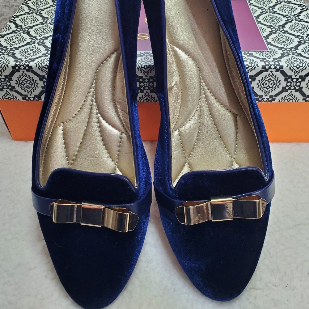 ISOLA Nylah Blue Velvet Gold Bow Flats 11M